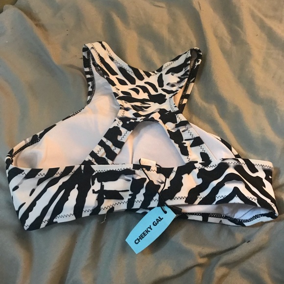 Cheeky Gal CUPSAY swim top - Picture 3 of 3